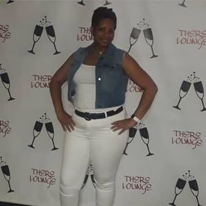 Meet your Posher, Precious